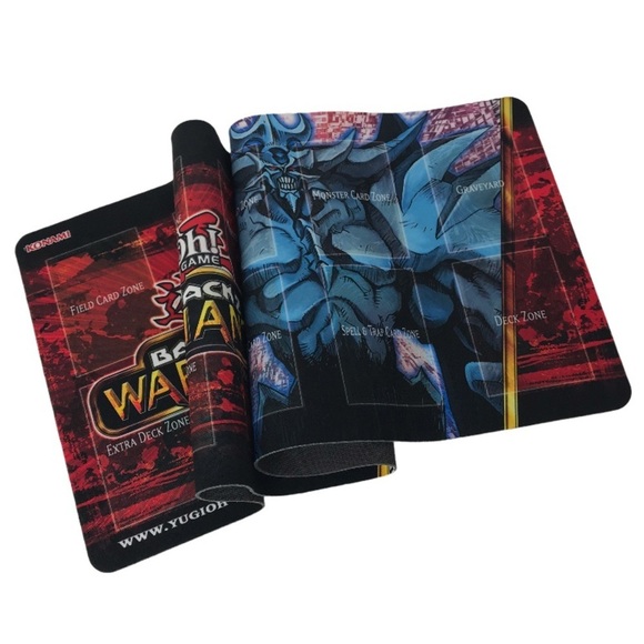 Kazuki Takahashi YU Gi OH War‎ of Giants Gaming Mat - Picture 6 of 7
